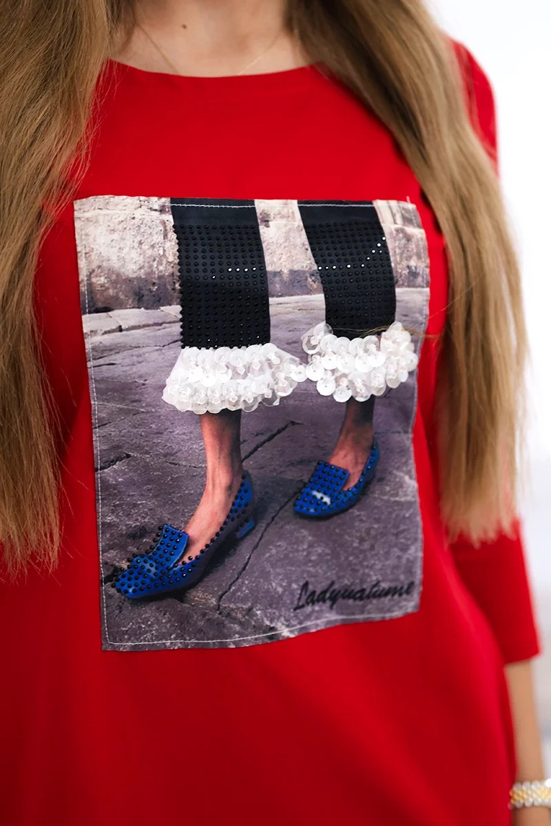 Sukienka z grafiką 3D z cyrkoniami czerwona - obrazek 4