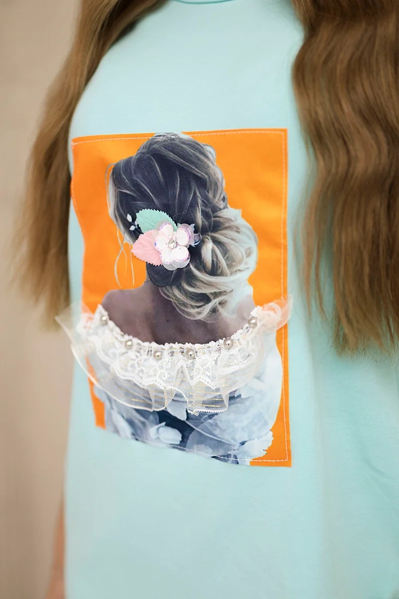 Sukienka z grafiką 3D, koronka miętowa - obrazek 4