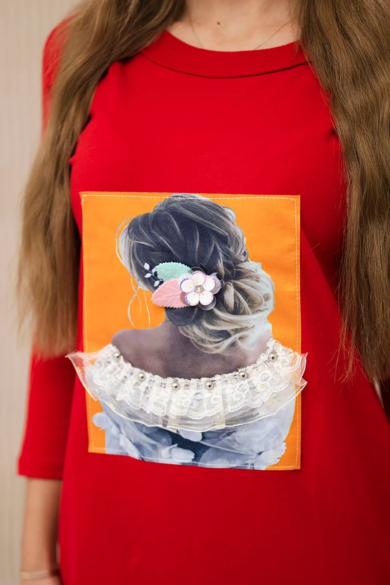 Sukienka z grafiką 3D, koronka czerwona - obrazek 4