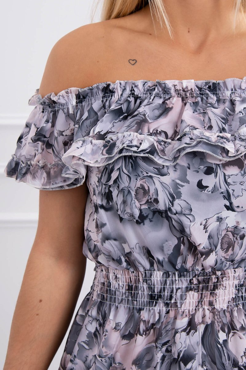 Sukienka z odkrytymi ramionami w kwiaty czarna - obrazek 5