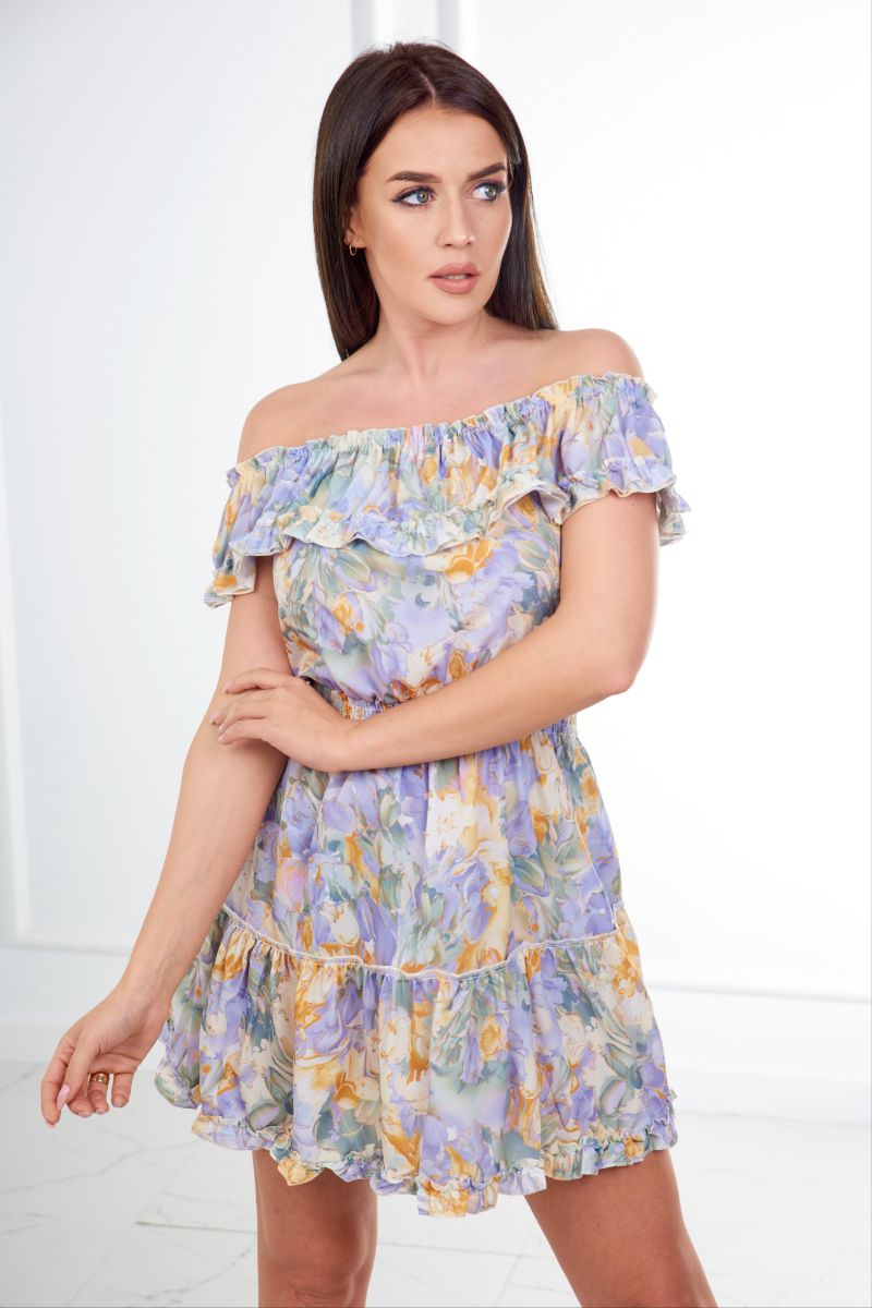 Sukienka z odkrytymi ramionami w kwiaty zielona - obrazek 2