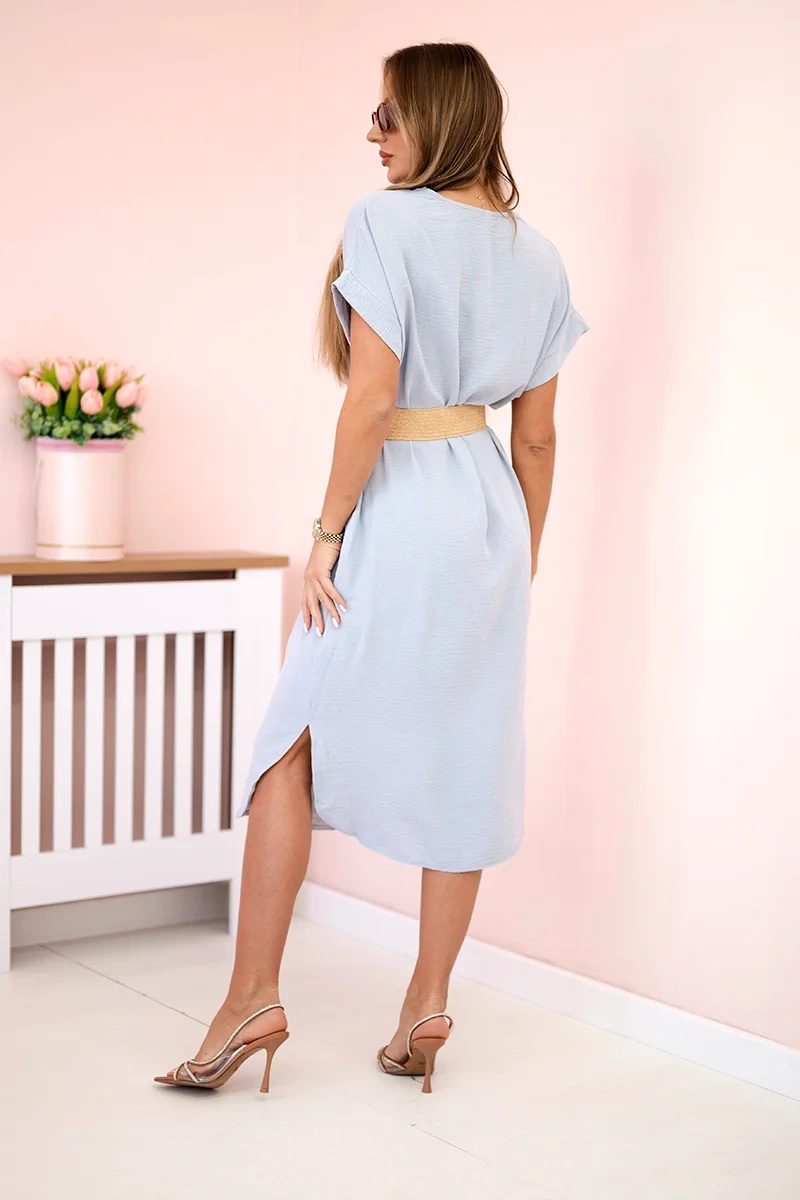 Sukienka z ozdobnym paskiem szara - obrazek 3