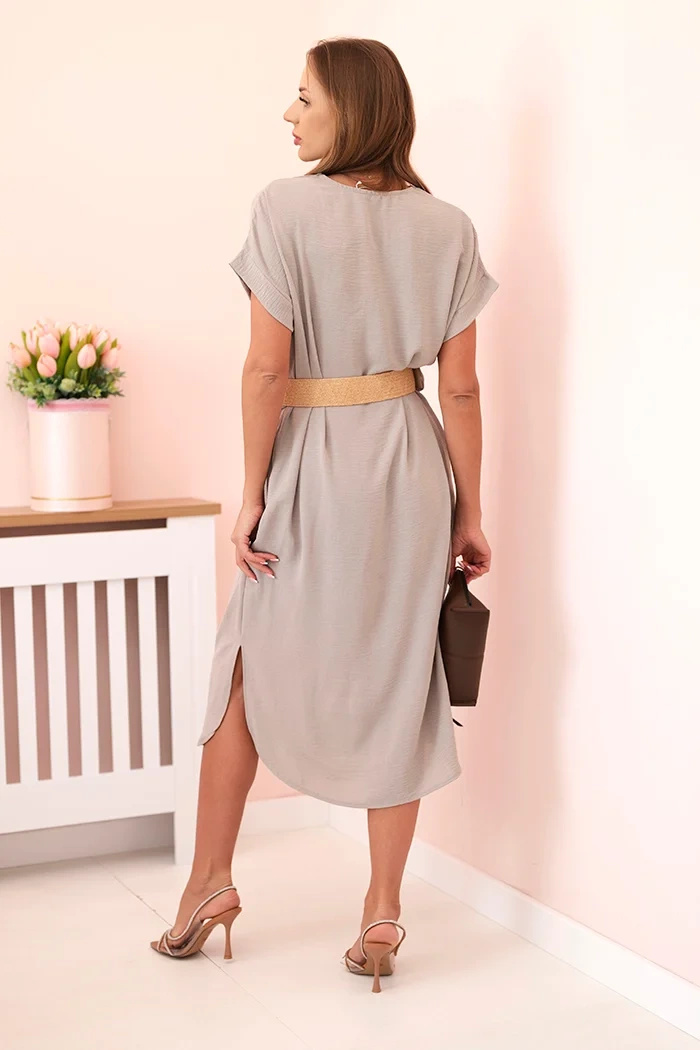 Sukienka z ozdobnym paskiem cappuccino - obrazek 3