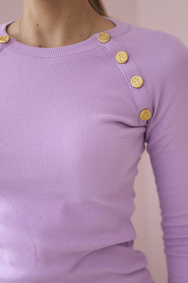 Sukienka z ozdobnymi guzikami fioletowa - obrazek 4